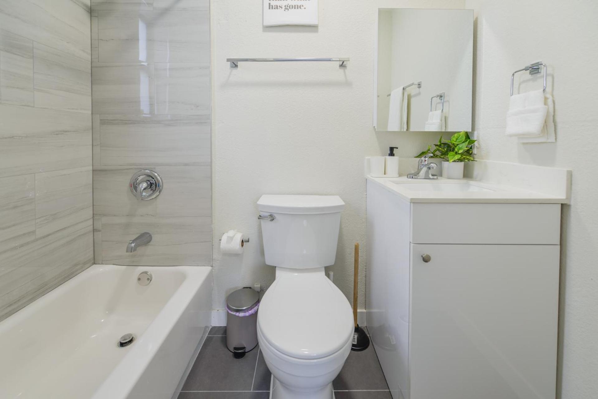 Quiet Studio Near Calle Ocho In Miami Apartment Exterior photo